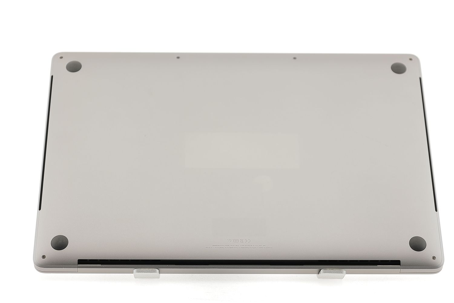 Apple MacBook Pro 16″ Touch Bar 2019, i9 2.4 GHz, 32 GB, AMD Radeon Pro 5300M 512 GB Space Gray - Ca nou