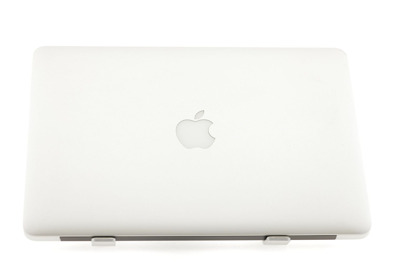 Apple MacBook Air 13″ 2017, i5 1.8 GHz, 8 GB, HD Graphics 6000 128 GB Silver - Отлично