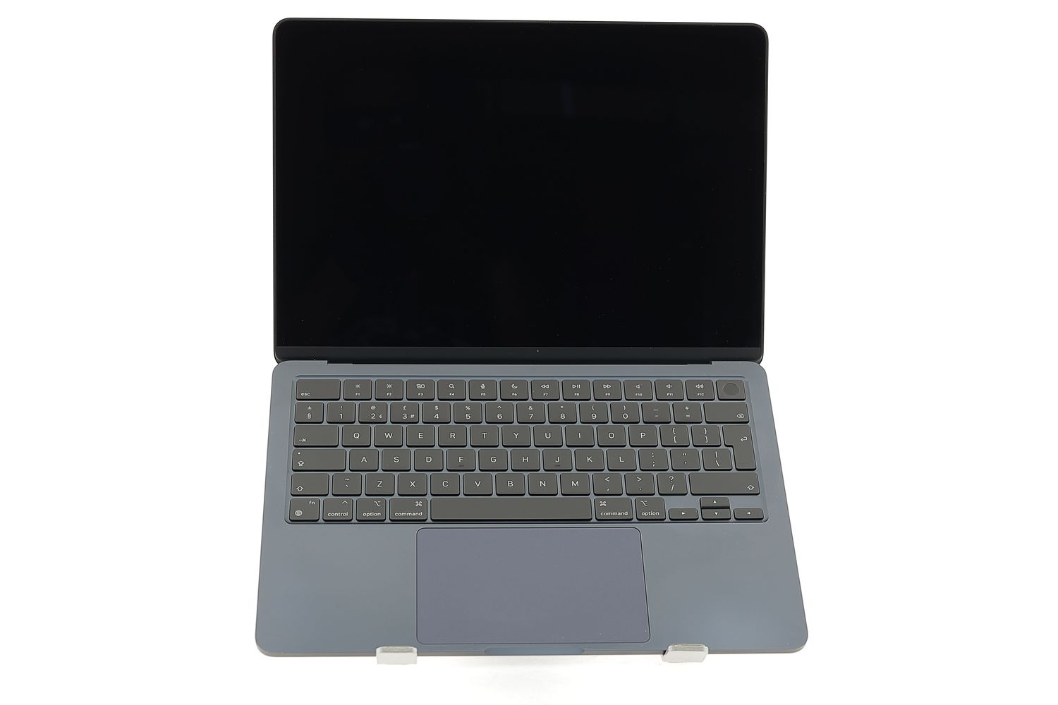 Apple MacBook Air 13″ 2022, M2 8 Cores, 16 GB, 8 core GPU 256 GB Midnight - Πολύ καλό