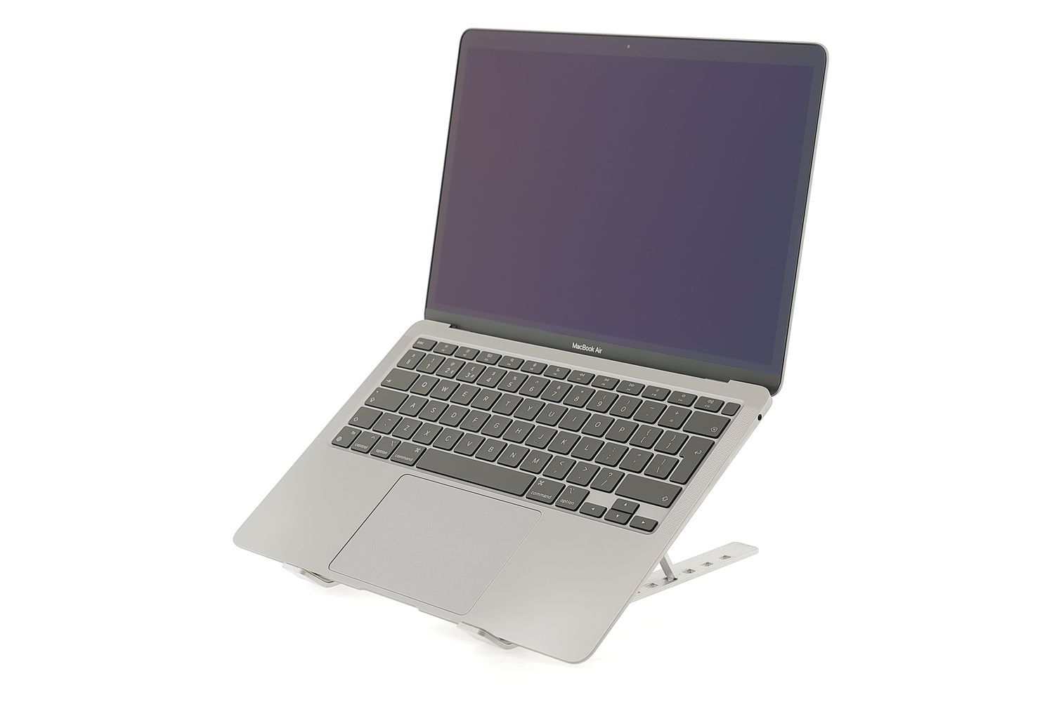 Apple MacBook Air 13″ 2020, M1 8 Cores, 16 GB, 7 core GPU 256 GB Space Gray - Excelent