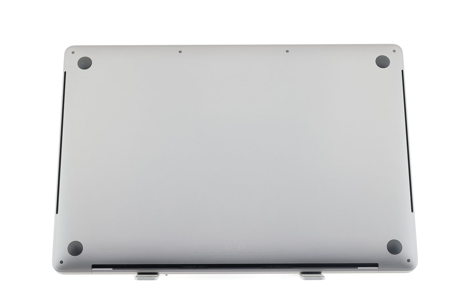 Apple MacBook Pro 16″ Touch Bar 2019, i7 2.6 GHz, 16 GB, AMD Radeon Pro 5300M 512 GB Space Gray - Много добро