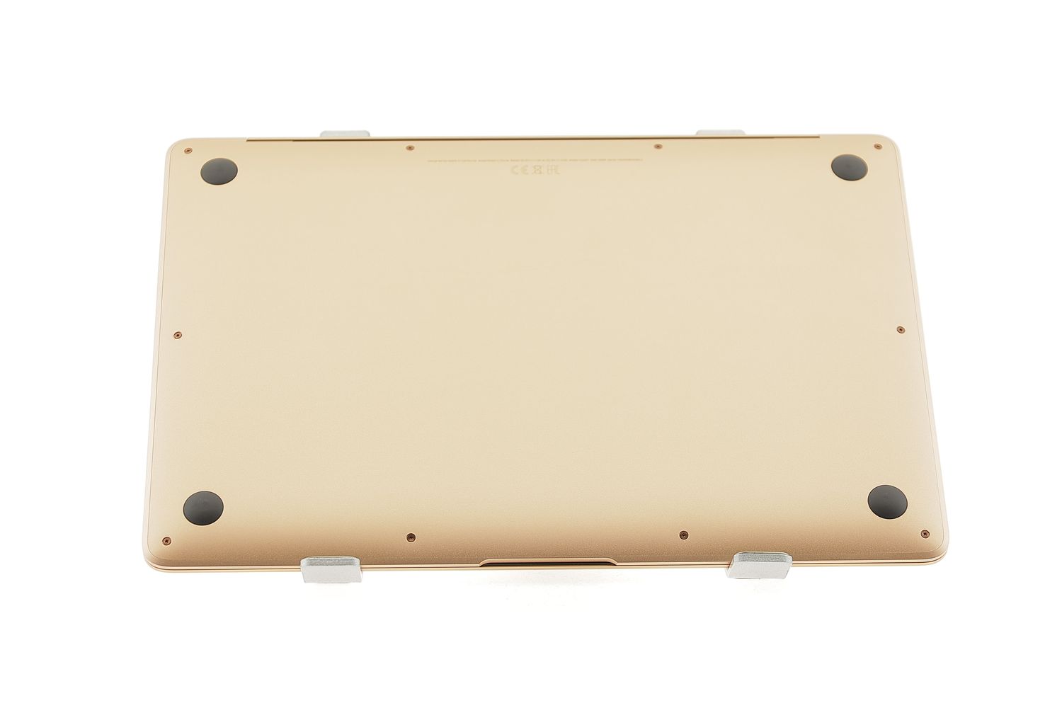 Apple MacBook Air 13″ 2020, M1 8 Cores, 8 GB, 7 core GPU 256 GB Gold - Ca nou