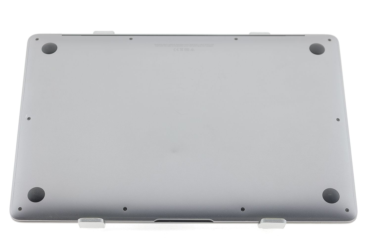 Apple MacBook Air 13″ 2020, M1 8 Cores, 8 GB, 8 core GPU 512 GB Space Gray - Foarte bun