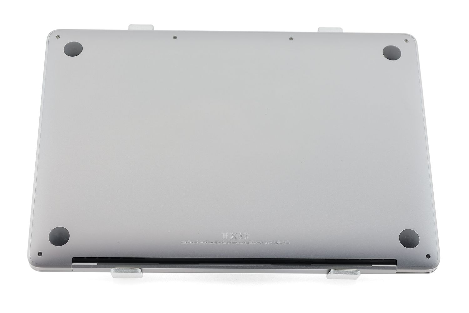 Apple MacBook Pro 13″ Touch Bar 2020, i5 1.4 GHz, 8 GB, Intel Iris Plus Graphics 645 256 GB Space Gray - Nagyon jó