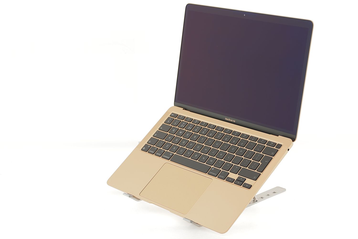 Apple MacBook Air 13″ 2020, M1 8 Cores, 8 GB, 7 core GPU, Gold