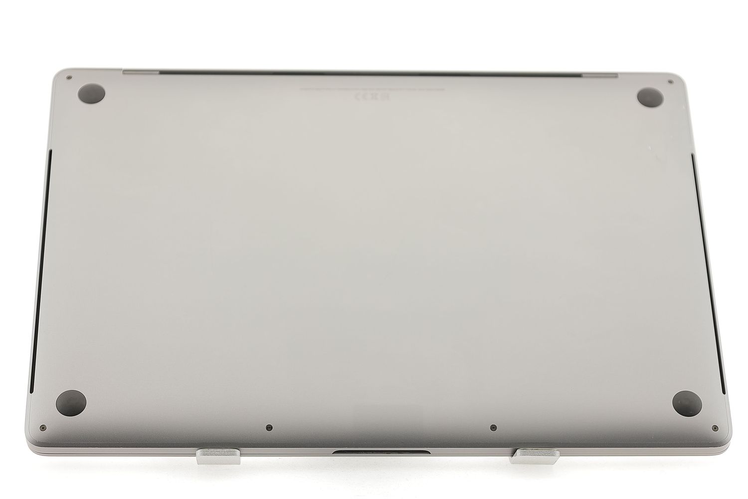 Apple MacBook Pro 16″ Touch Bar 2019, i9 2.4 GHz, 32 GB, AMD Radeon Pro 5500M 512 GB Space Gray - Excelent