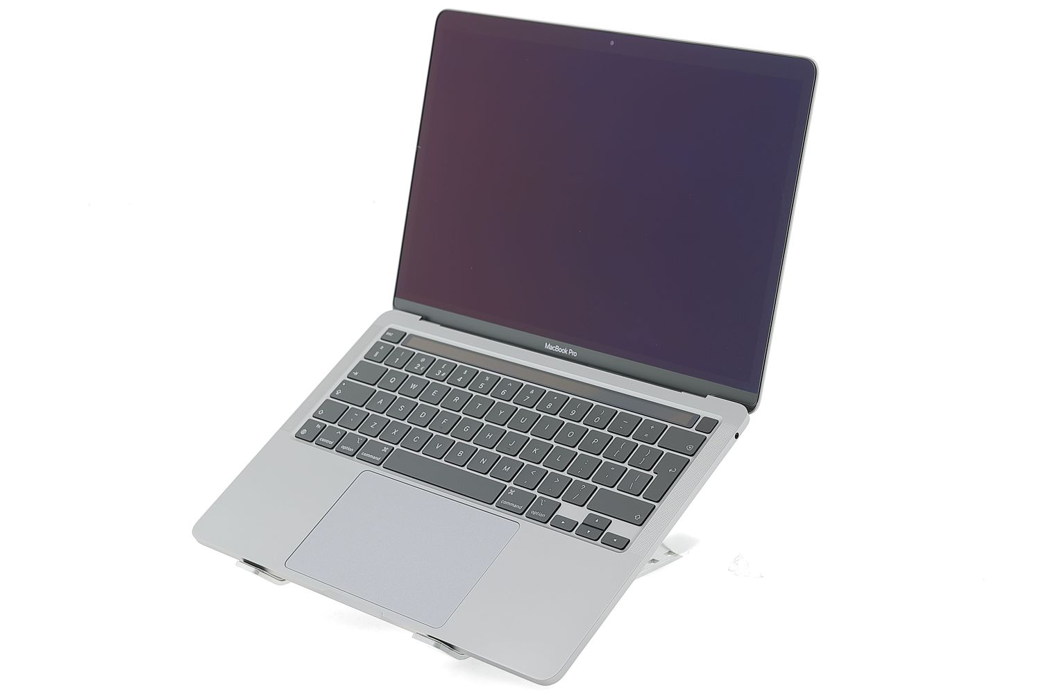 Apple MacBook Pro 13″ 2020, M1 8 Cores, 16 GB, 8 core GPU 1 TB Space Gray - Ca nou