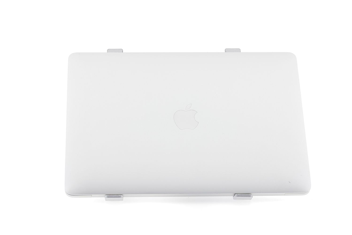 Apple MacBook Pro 13″ 2020, M1 8 Cores, 8 GB, 8 core GPU 256 GB Silver