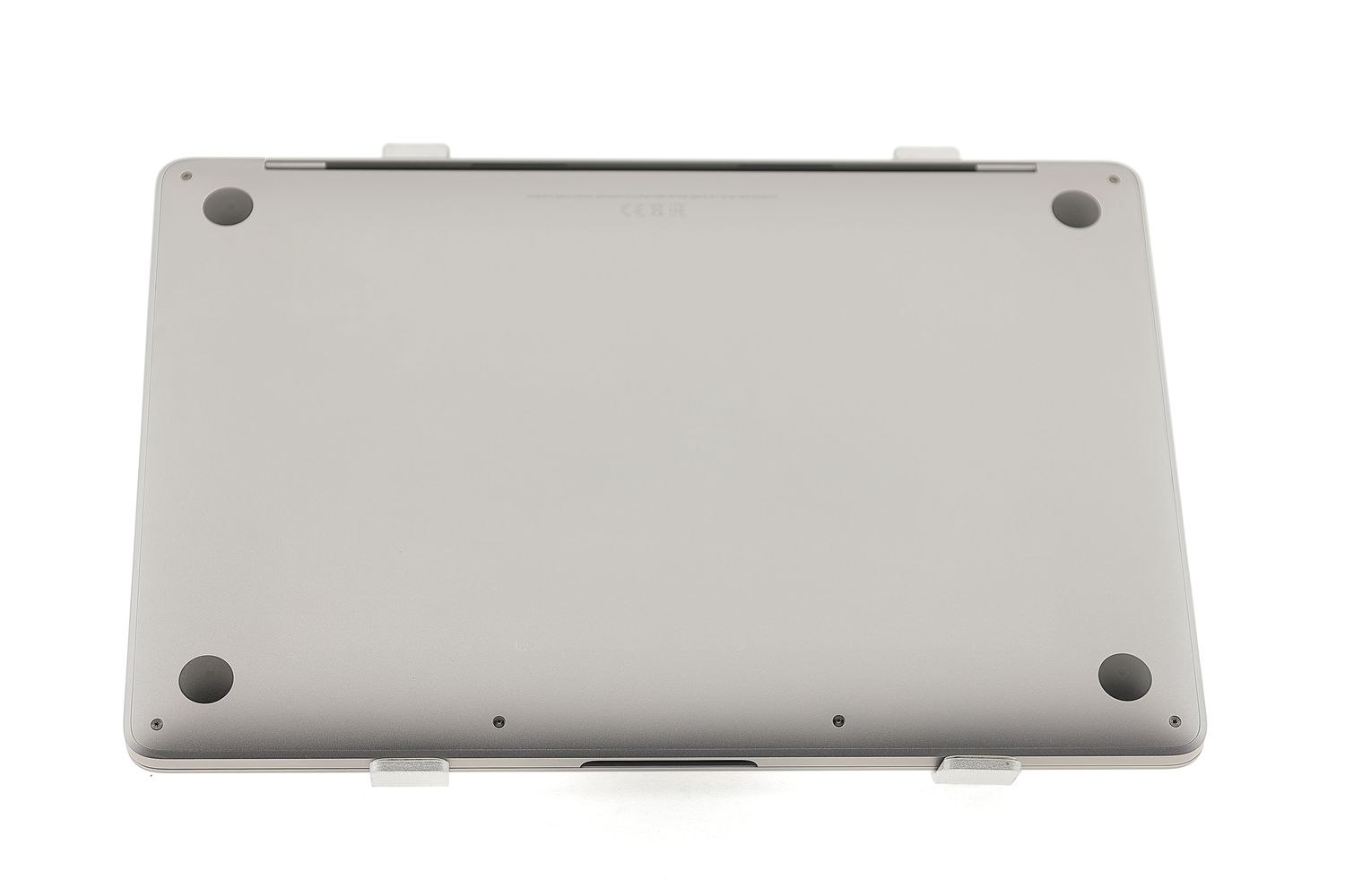 Apple MacBook Pro 13″ 2022, M2 8 Cores, 8 GB, 10 core GPU 256 GB Space Gray - Отлично