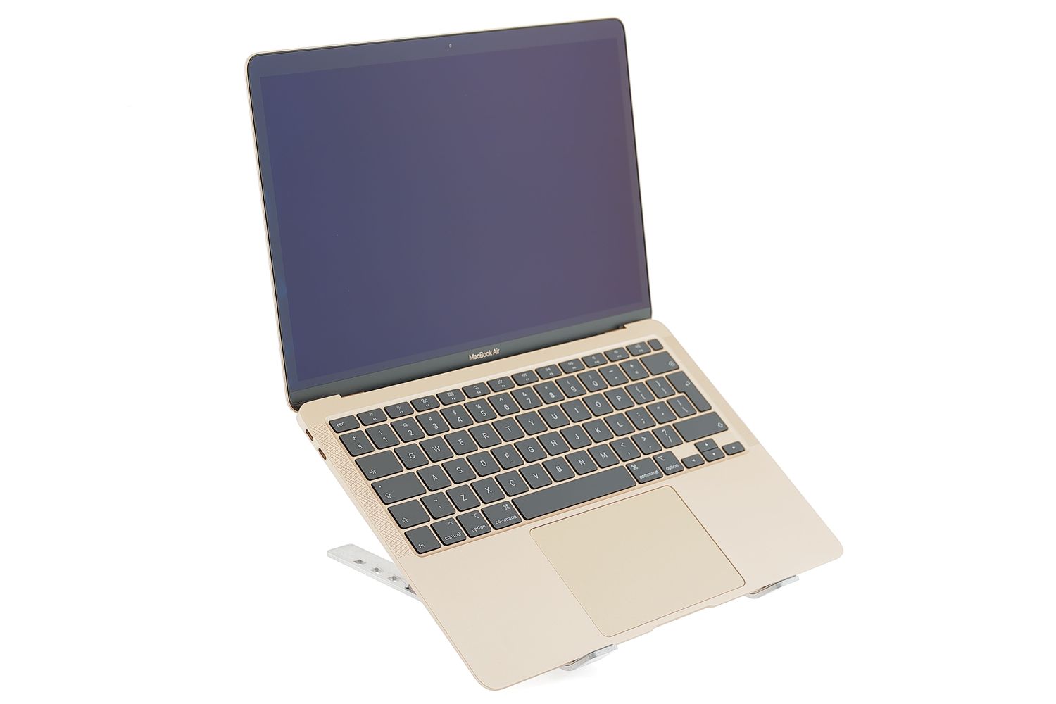 Apple MacBook Air 13″ 2020, i3 1.1 GHz, 8 GB, Intel Iris Plus 256 GB Gold - Újszerű