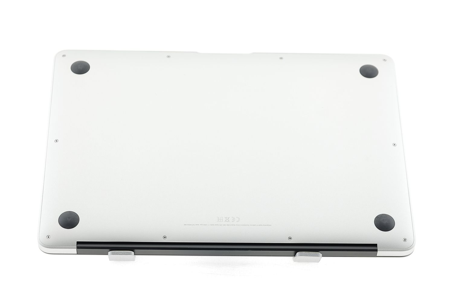 Apple MacBook Air 13″ 2017, i5 1.8 GHz, 8 GB, HD Graphics 6000 1 TB Silver - Εξαιρετικό