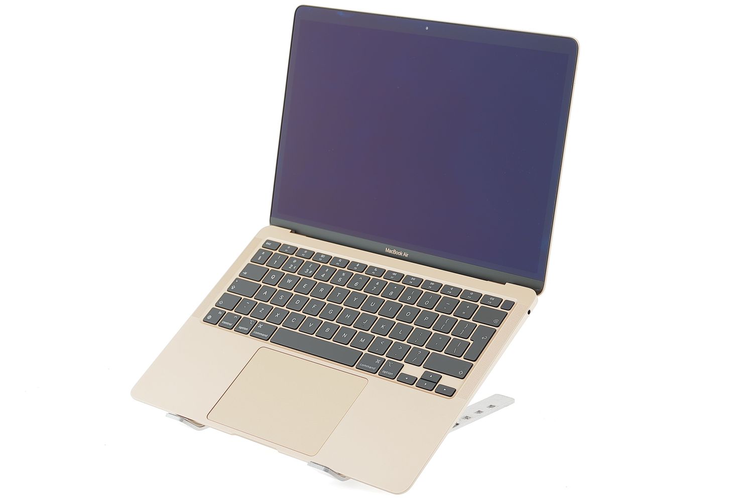 Apple MacBook Air 13″ 2020, M1 8 Cores, 8 GB, 7 core GPU 256 GB Gold - Újszerű