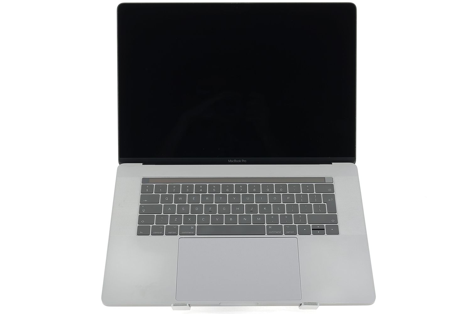 Apple MacBook Pro 15″ Touch Bar 2017, i7 2.9 GHz, 16 GB, AMD Radeon Pro 560 512 GB Space Gray - Nagyon jó