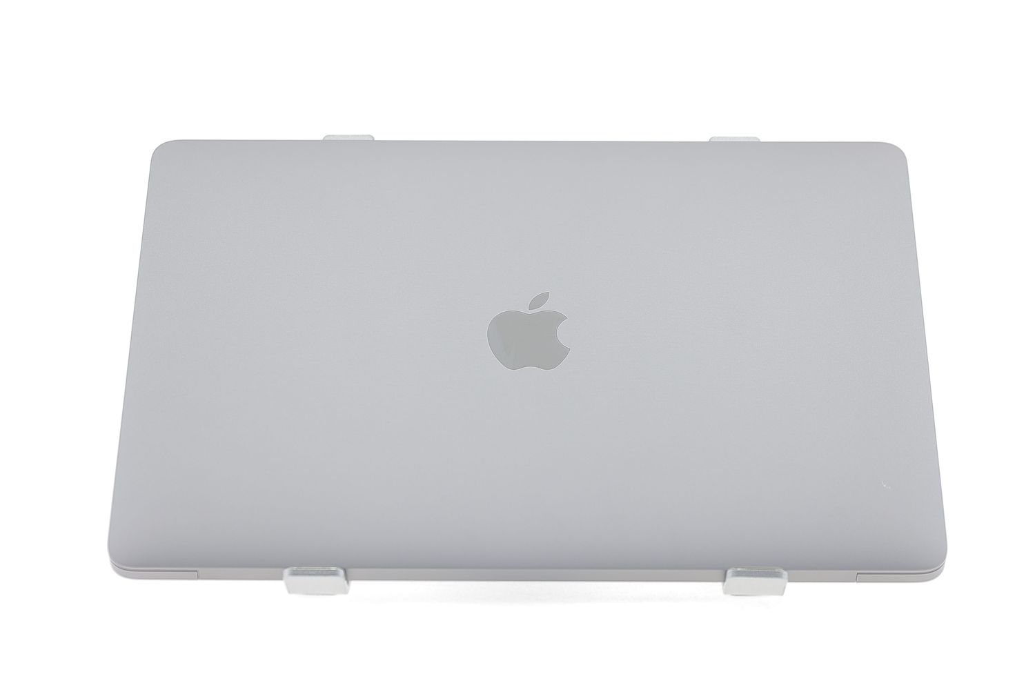 Apple MacBook Pro 13″ Touch Bar 2020, i5 1.4 GHz, 16 GB, Intel Iris Plus Graphics 645 256 GB Space Gray - Отлично