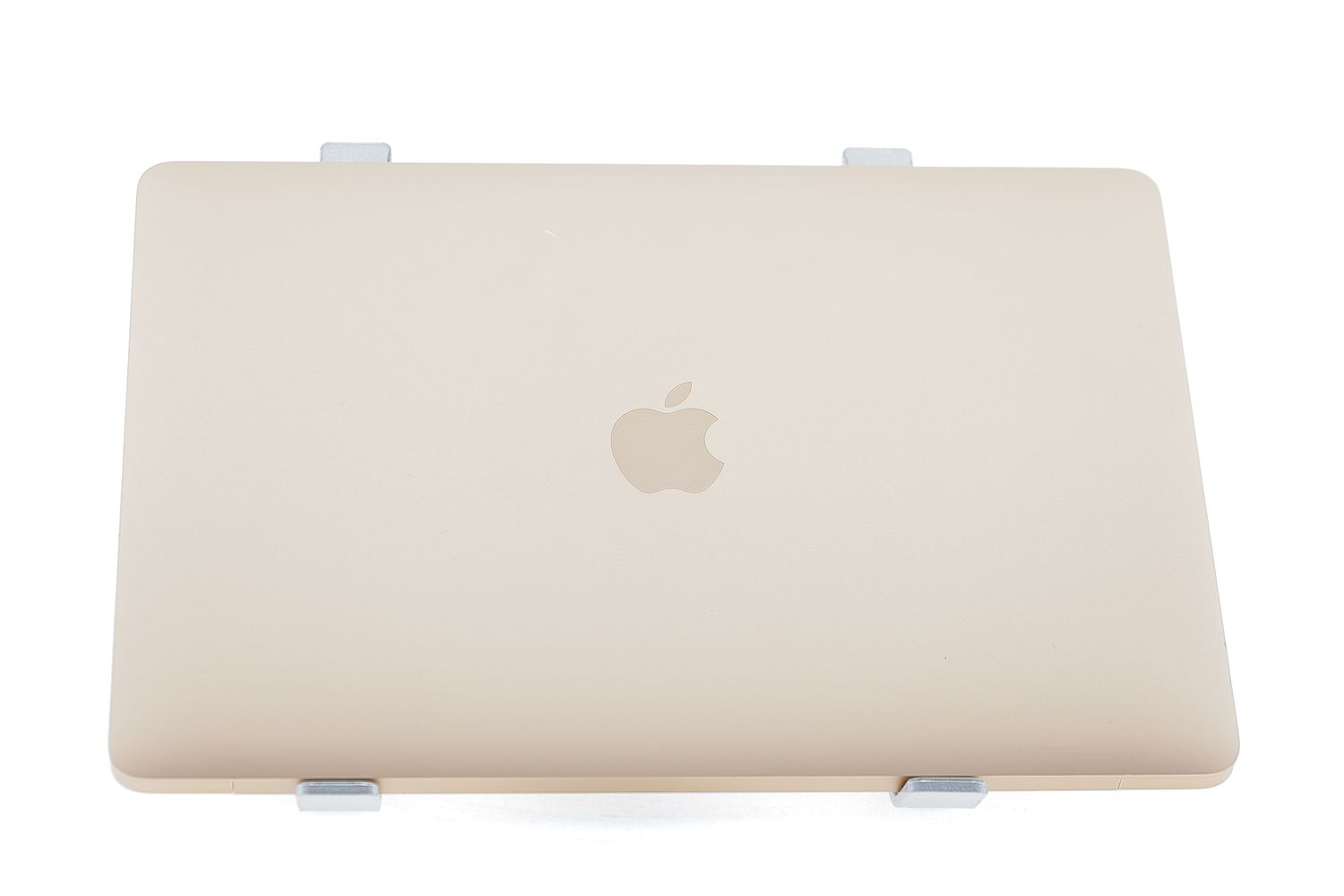 Apple MacBook Air 13″ 2020, M1 8 Cores, 8 GB, 7 core GPU 256 GB Gold - Nagyon jó
