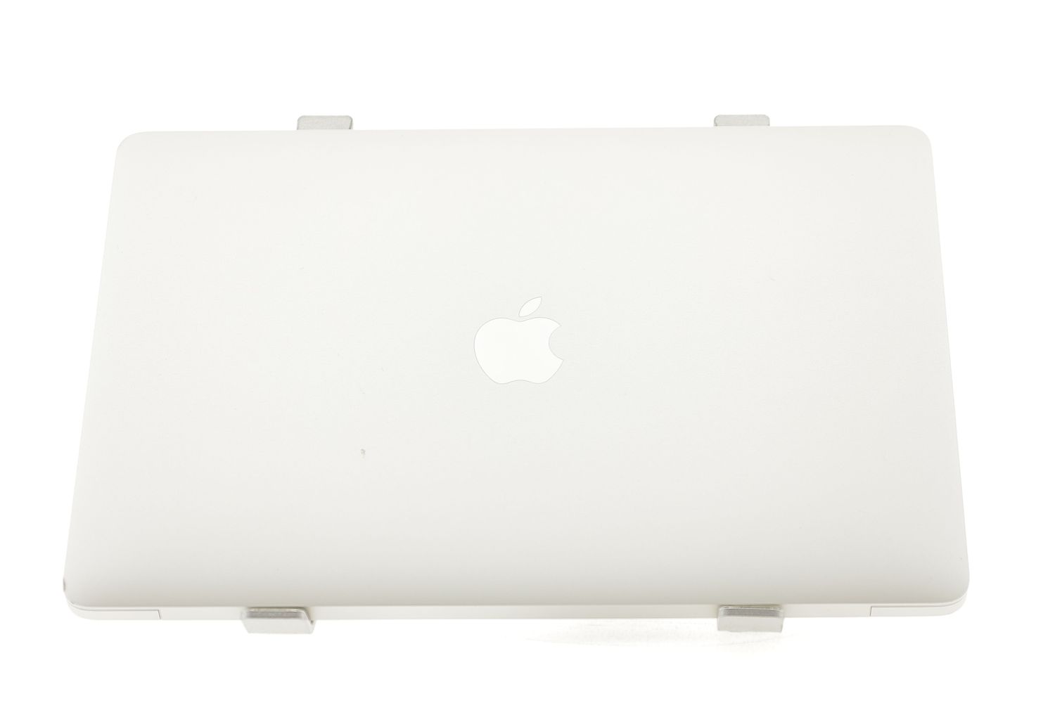 Apple MacBook Air 13″ 2018, i5 1.6 GHz, 8 GB, Intel UHD Graphics 617 128 GB Silver - Nagyon jó