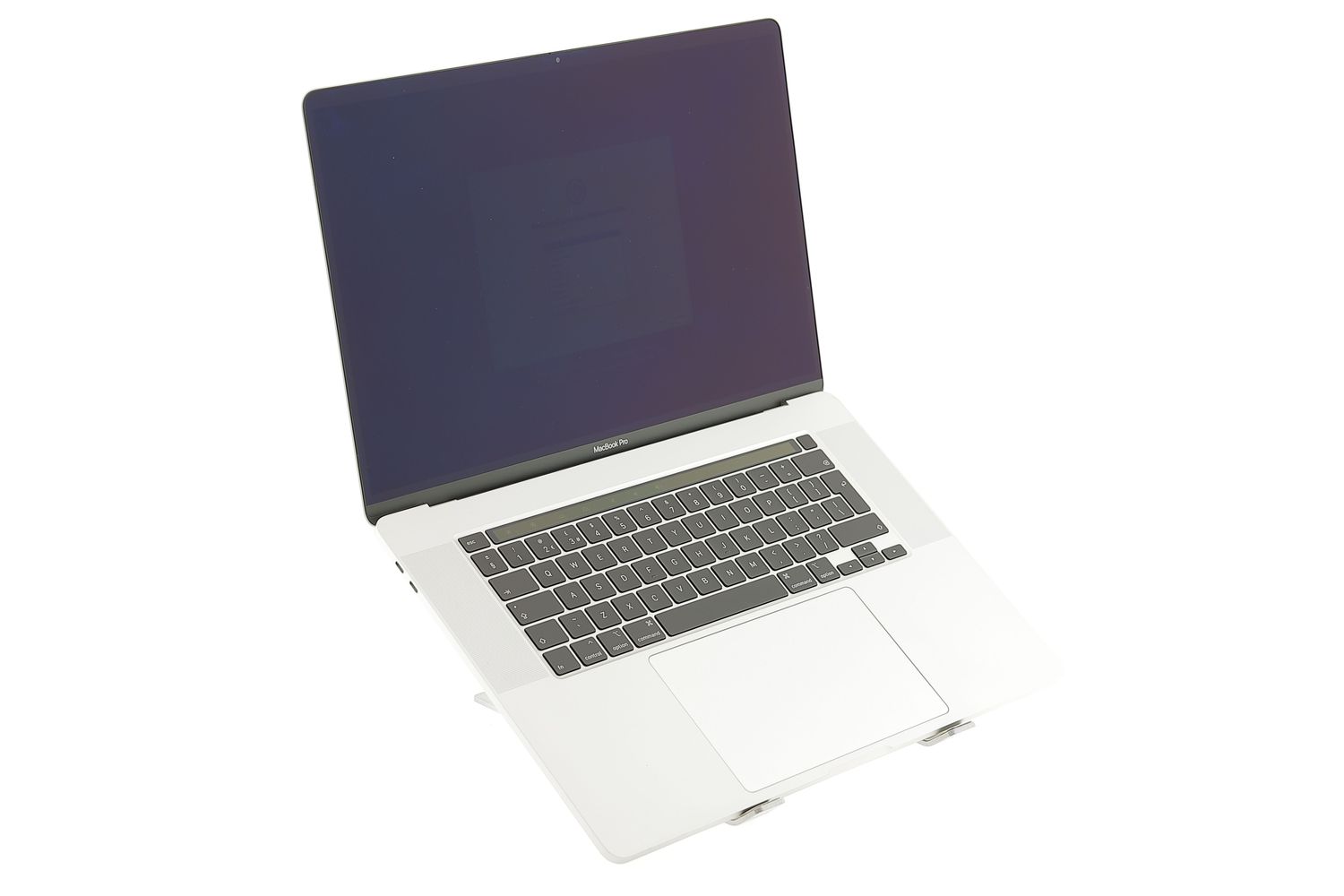 Apple MacBook Pro 16″ Touch Bar 2019, i9 2.3 GHz, 16 GB, AMD Radeon Pro 5500M 1 TB Silver - Отлично