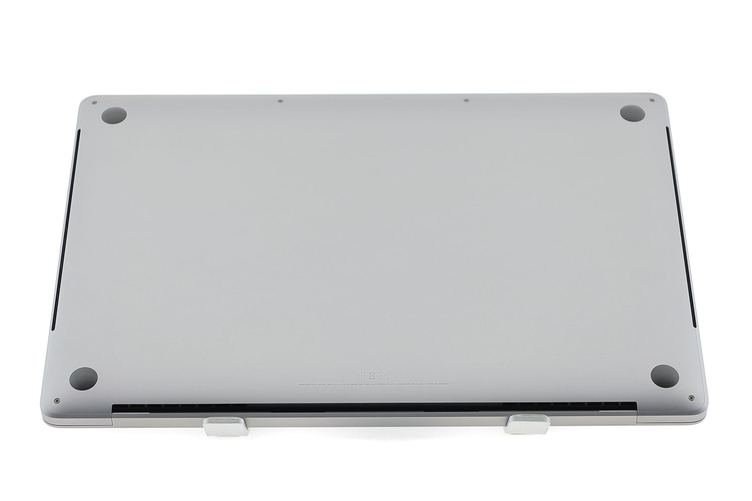 Apple MacBook Pro 16″ Touch Bar 2019, i7 2.6 GHz, 16 GB, AMD Radeon Pro 5300M 512 GB Space Gray - Ca nou