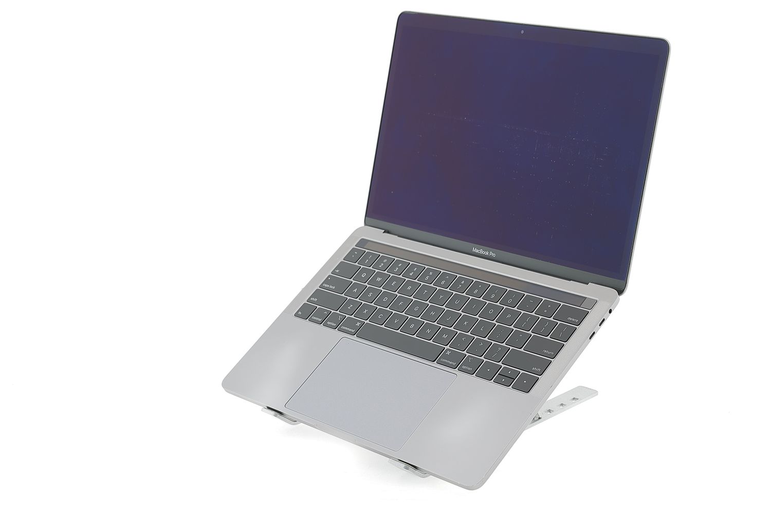 Apple MacBook Pro 13″ Touch Bar 2019, i7 2.8 GHz, 16 GB, Intel Iris Plus Graphics 655 256 GB Space Gray - Bun