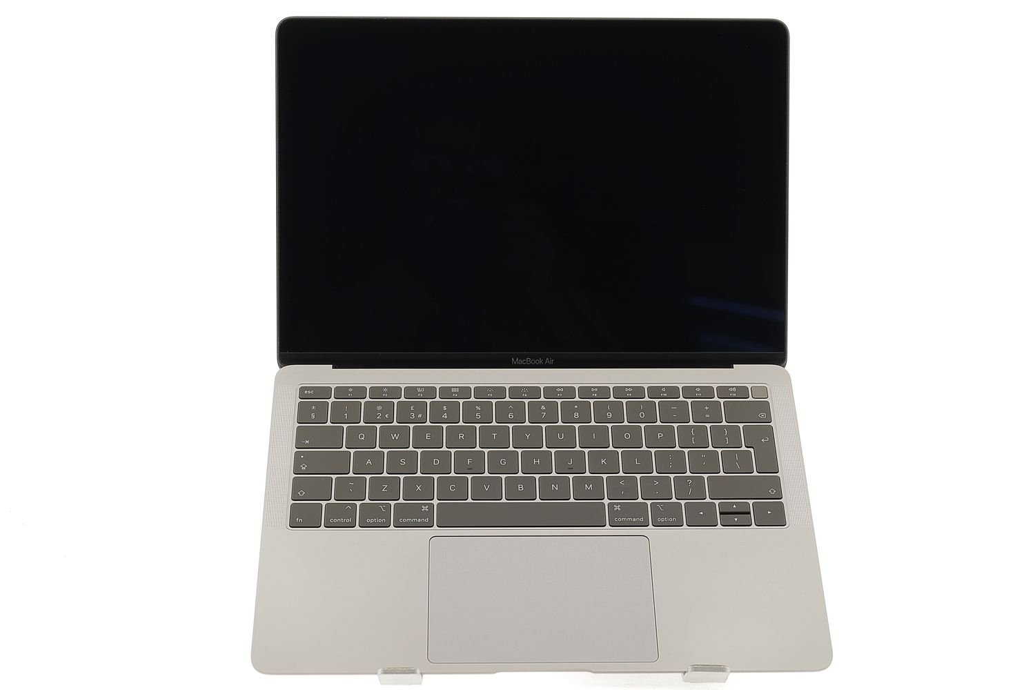 Apple MacBook Air 13″ 2018, i5 1.6 GHz, 8 GB, Intel UHD Graphics