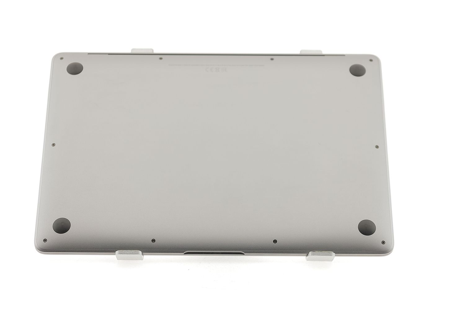 Apple MacBook Air 13″ 2020, i3 1.1 GHz, 8 GB, Intel Iris Plus 256 GB Space Gray - Kiváló