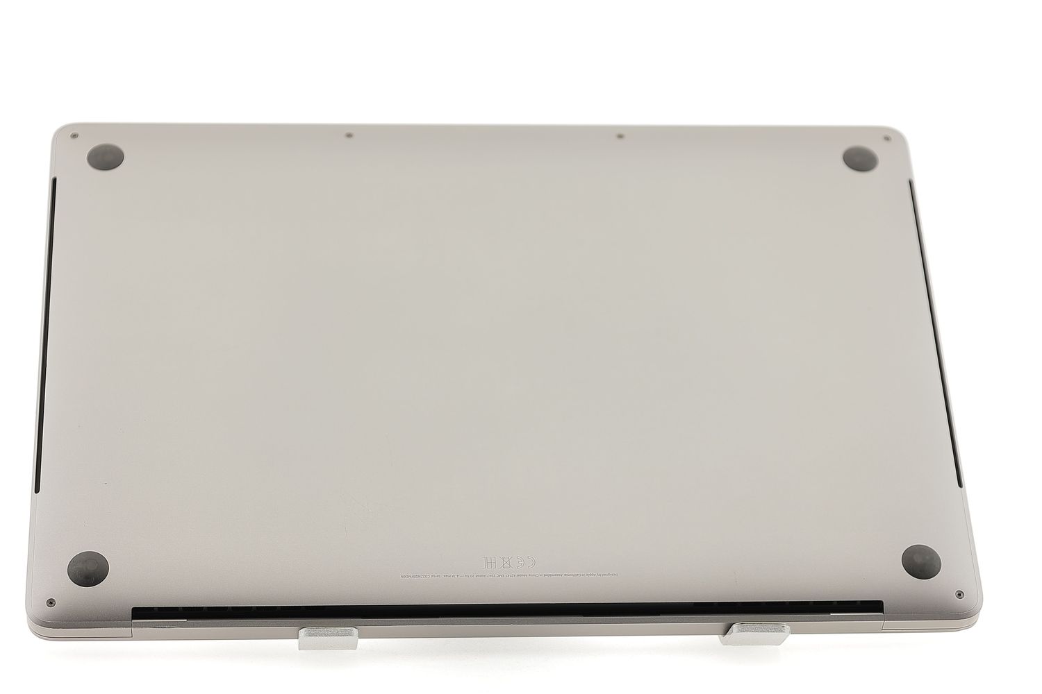 Apple MacBook Pro 16″ Touch Bar 2019, i9 2.3 GHz, 16 GB, AMD Radeon Pro 5500M 1 TB Space Gray - Foarte bun