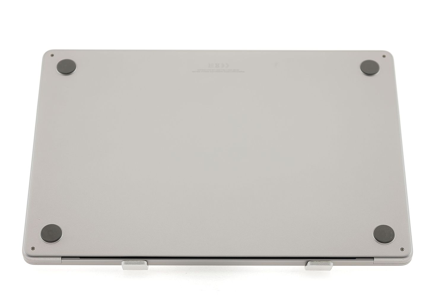 Apple MacBook Air 15″ 2023, M2 8 Cores, 8 GB, 10 core GPU 256 GB Space Gray - Ca nou