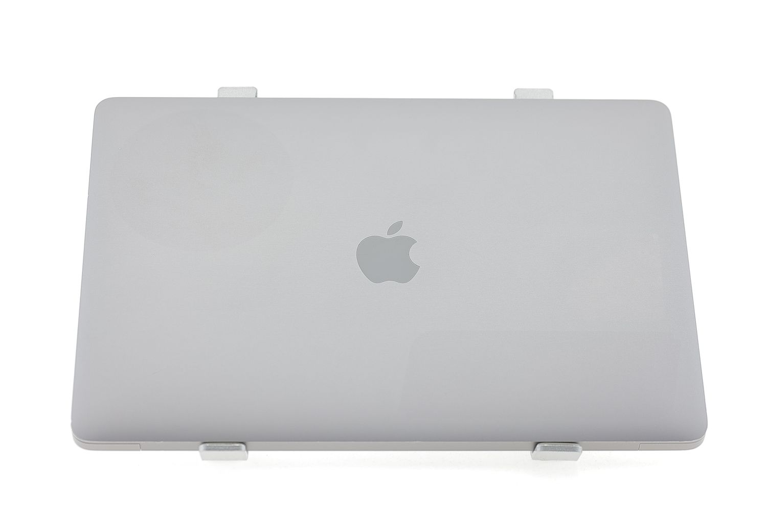 Apple MacBook Air 13″ 2020, M1 8 Cores, 8 GB, 7 core GPU 256 GB Space Gray