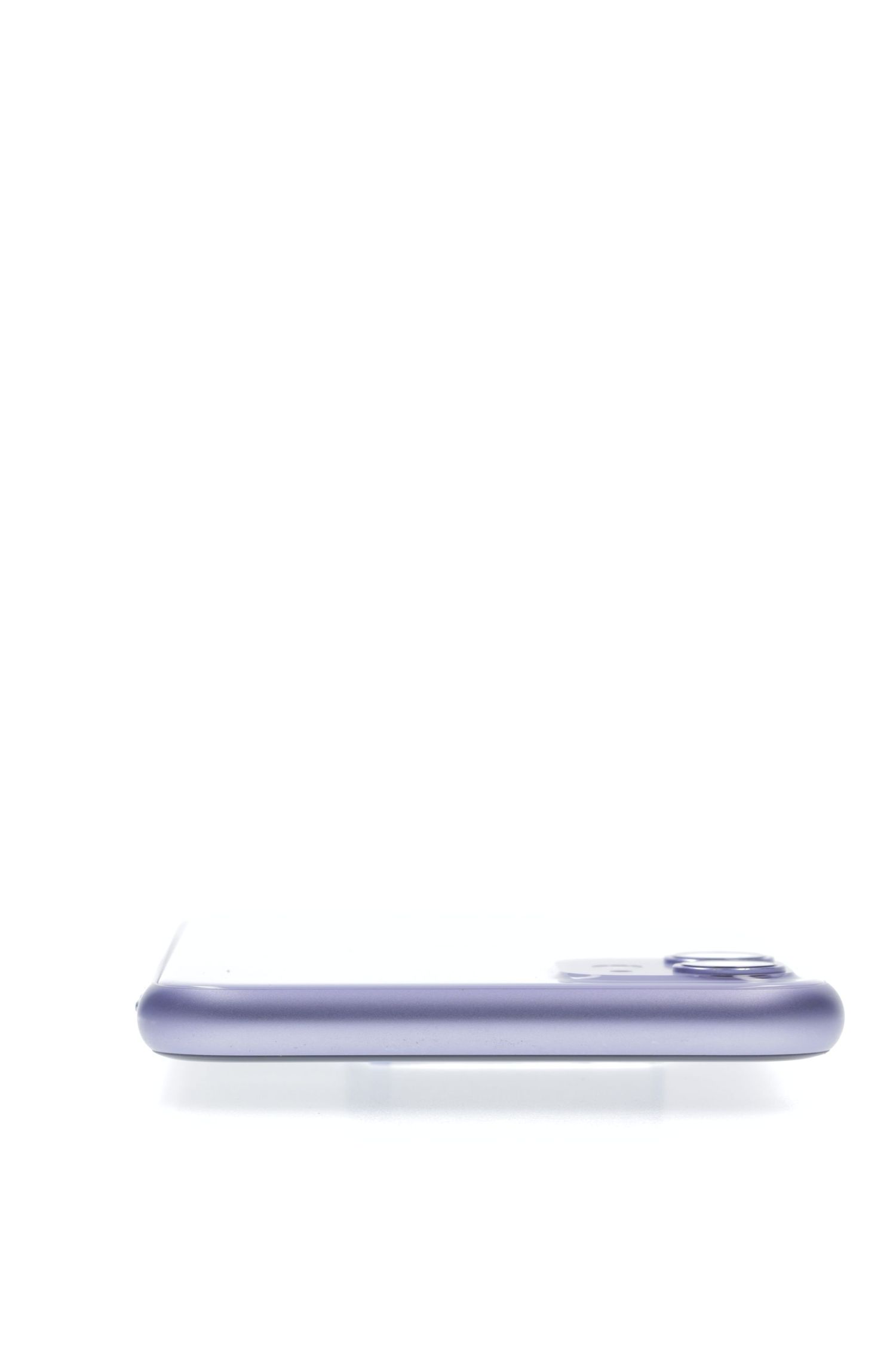 Apple iPhone 11 128 GB Purple - Като нов