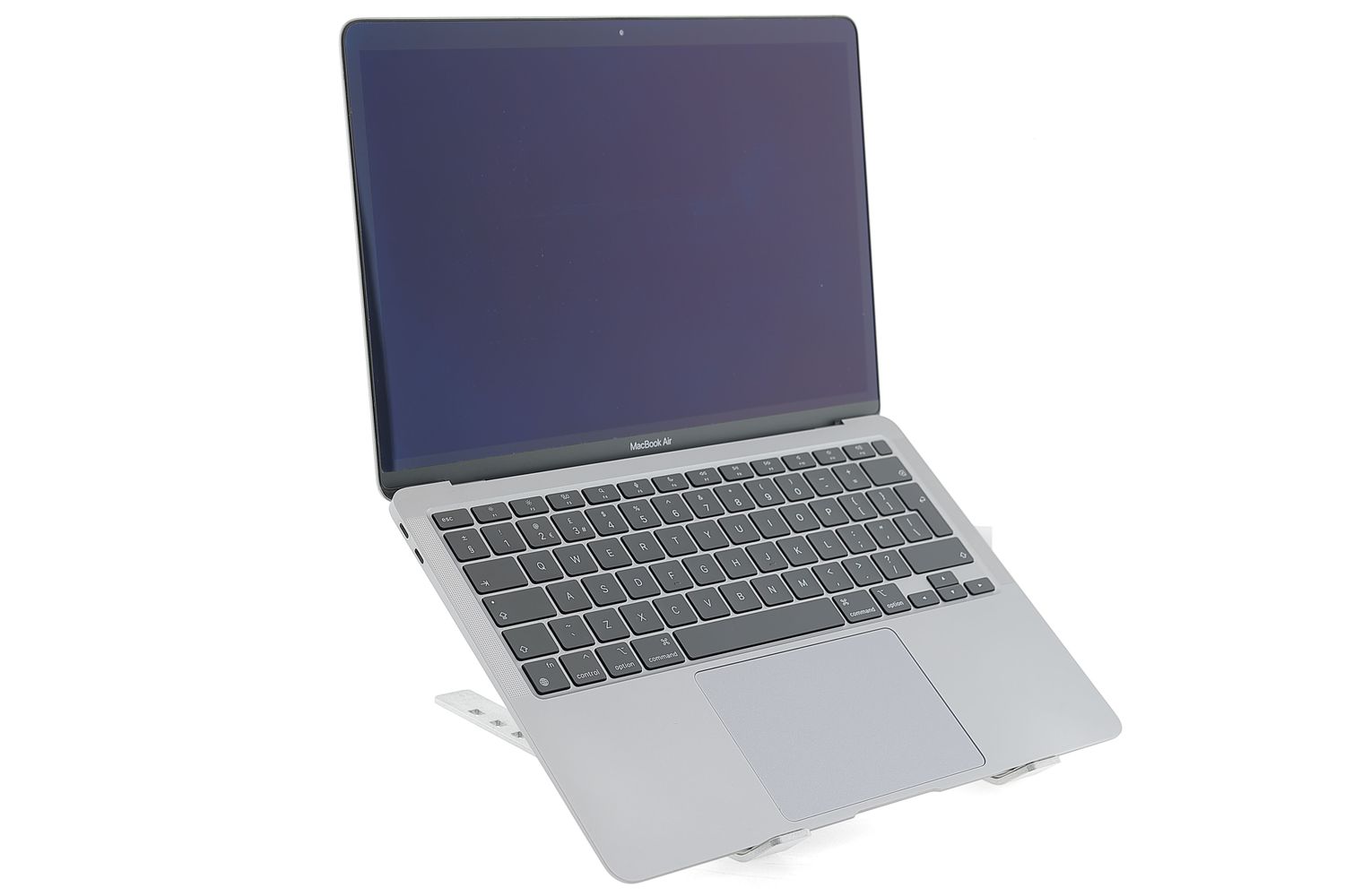 Apple MacBook Air 13″ 2020, M1 8 Cores, 8 GB, 8 core GPU 512 GB Space Gray - Kiváló