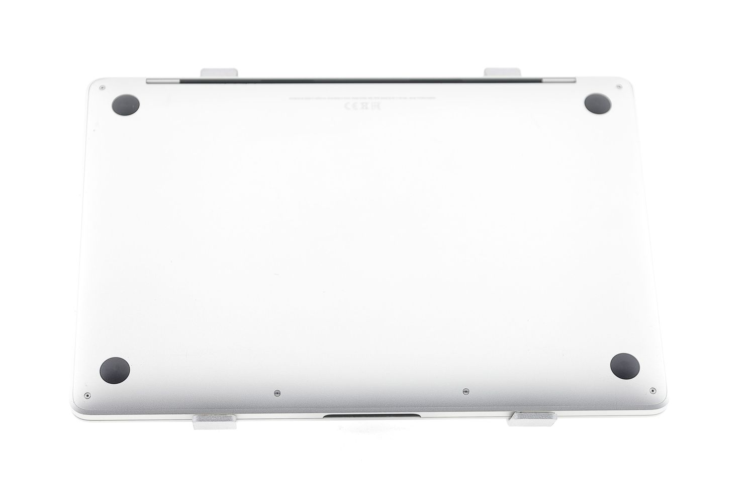 Apple MacBook Pro 13″ 2020, M1 8 Cores, 8 GB, 8 core GPU, Silver