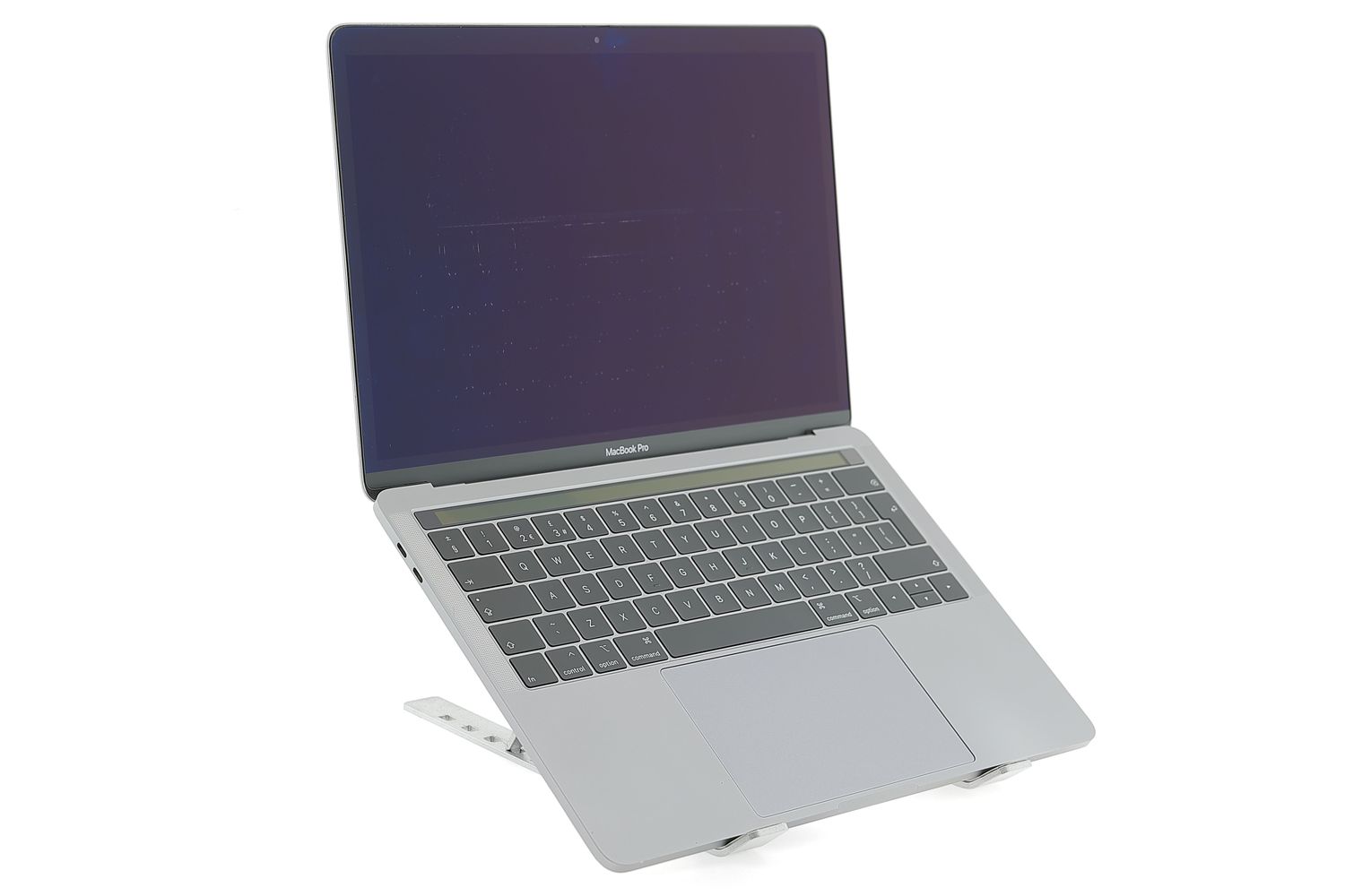 Apple MacBook Pro 13″ Touch Bar 2019, i5 2.4 GHz, 8 GB, Intel Iris Plus Graphics 655 256 GB Space Gray - Bun