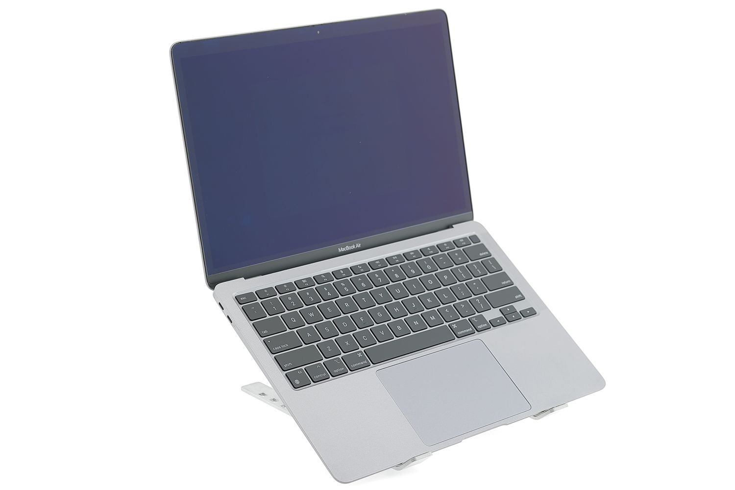 Apple MacBook Air 13″ 2020, i3 1.1 GHz, 8 GB, Intel Iris Plus 256 GB Space Gray - Bun