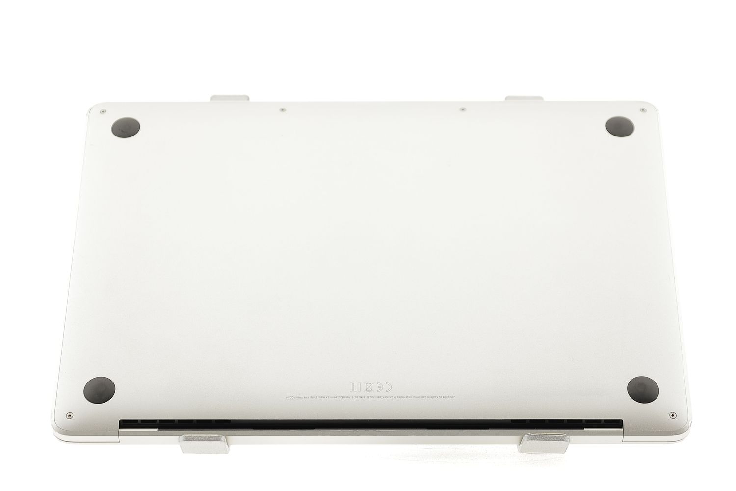 Apple MacBook Pro 13″ 2020, M1 8 Cores, 8 GB, 8 core GPU, Silver