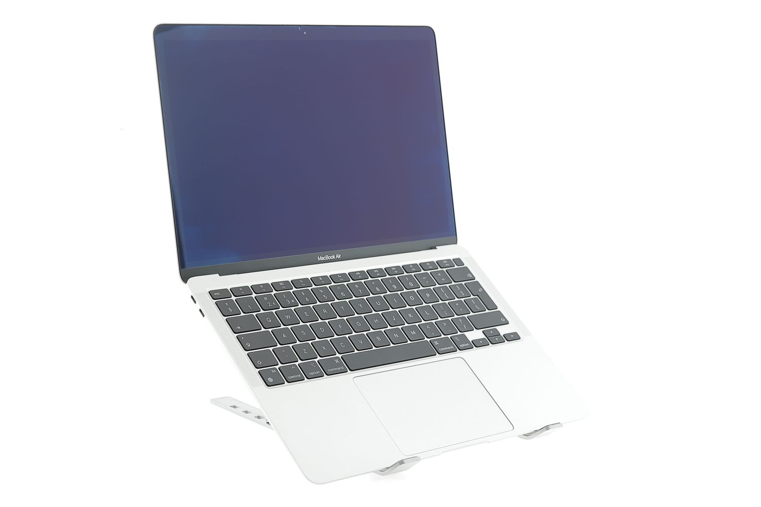 Apple MacBook Air 13″ 2020, i3 1.1 GHz, 8 GB, Intel Iris Plus 256 GB Silver - Πολύ καλό