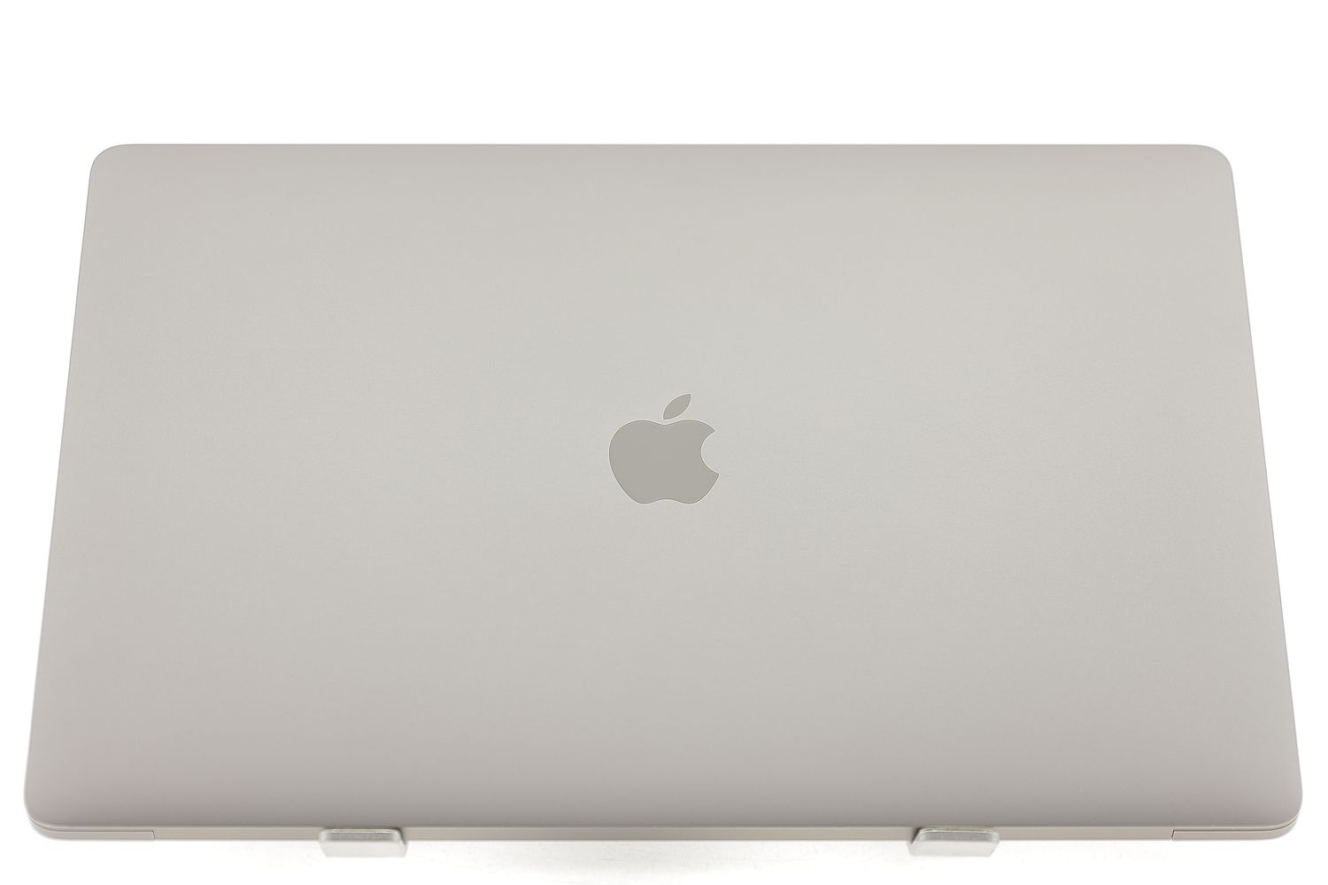 Apple MacBook Pro 15″ Touch Bar 2019, i7 2.6 GHz, 16 GB, AMD Radeon Pro 555X 256 GB Space Gray - Като нов