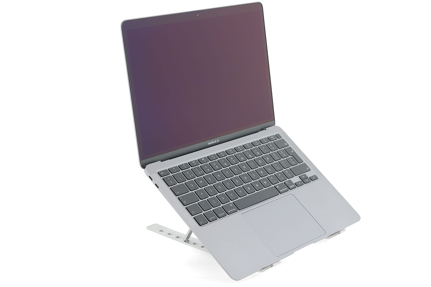 Apple MacBook Air 13″ 2020, i7 1.2 GHz, 16 GB, Intel Iris Plus 512 GB Space Gray - Ca nou