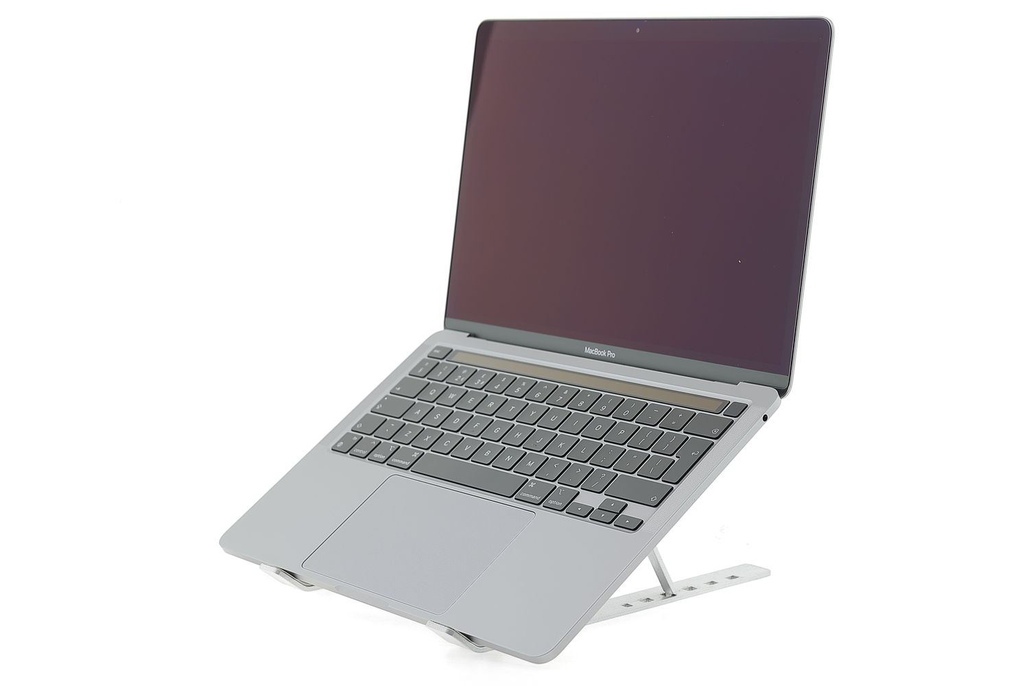 Apple MacBook Pro 13″ 2020, M1 8 Cores, 8 GB, 8 core GPU 256 GB Space Gray - Excelent
