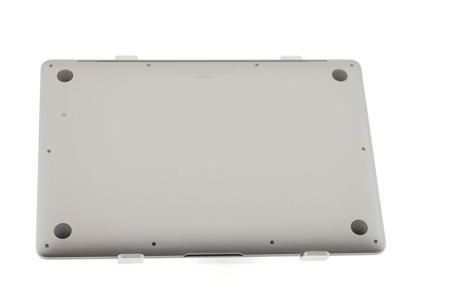 Apple MacBook Air 13″ 2020, M1 8 Cores, 8 GB, 7 core GPU 128 GB Space Gray - Excelent