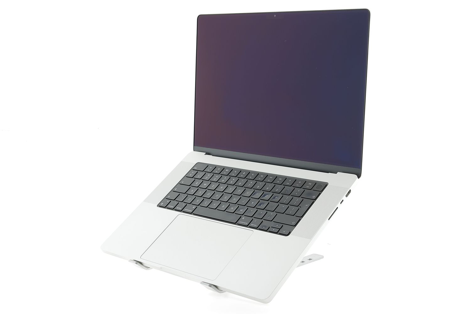 Apple MacBook Pro 16″ 2021, M1 Pro 10 Cores, 16 GB, 16 core GPU 1 TB Silver - Bun