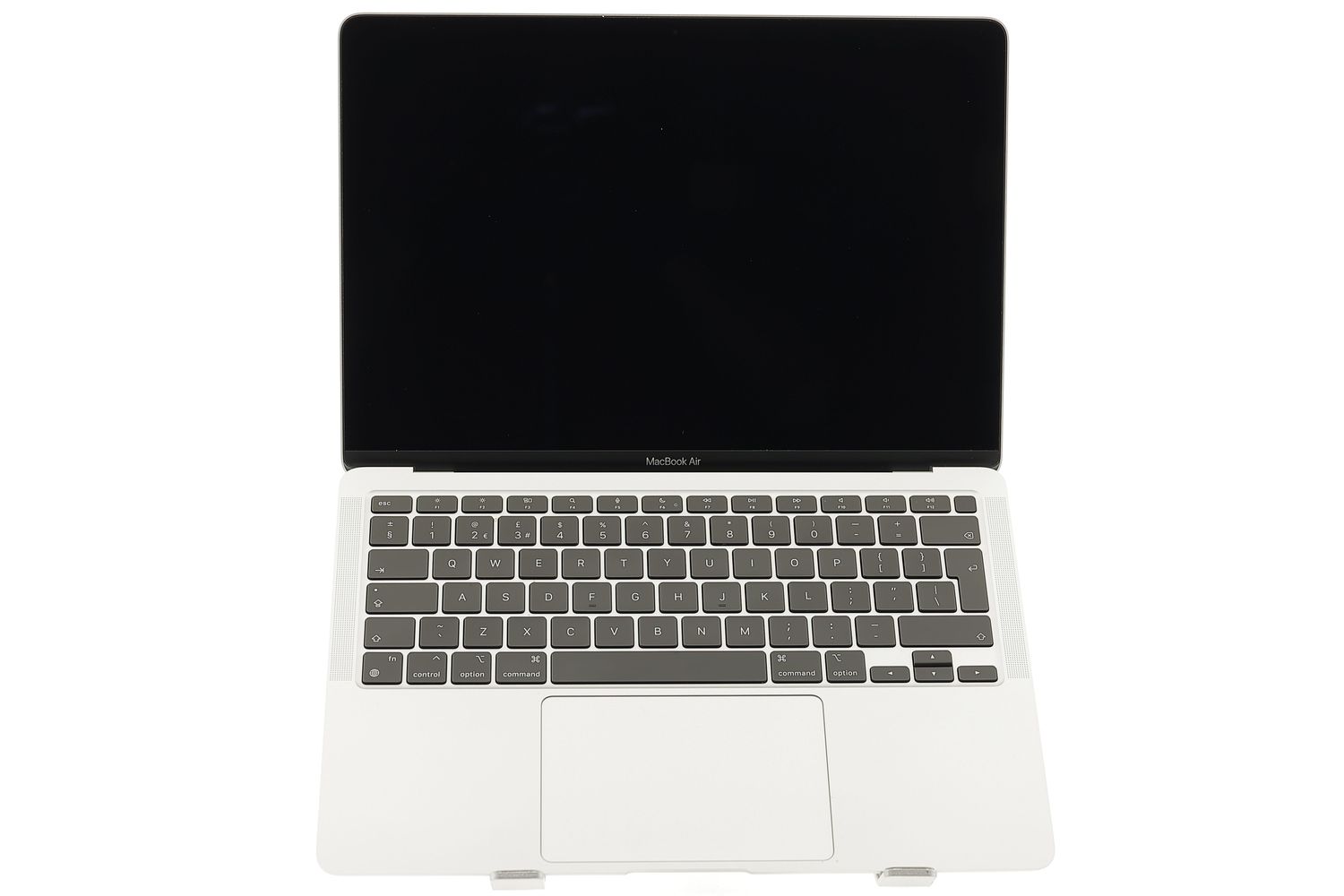 Apple MacBook Air 13″ 2020, M1 8 Cores, 8 GB, 7 core GPU 256 GB Silver - Ca nou