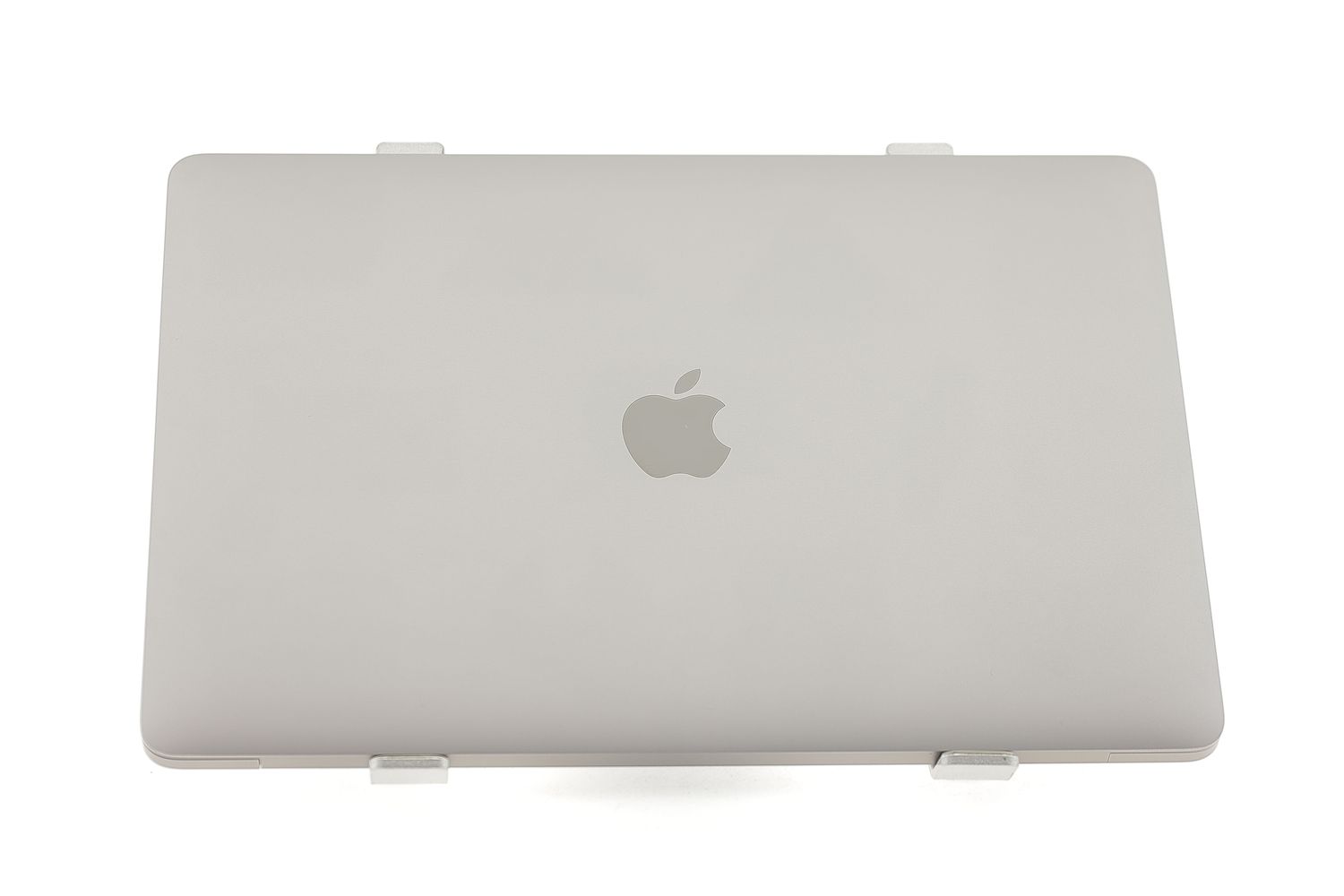 Apple MacBook Pro 13″ 2022, M2 8 Cores, 8 GB, 10 core GPU 256 GB Space Gray - Отлично