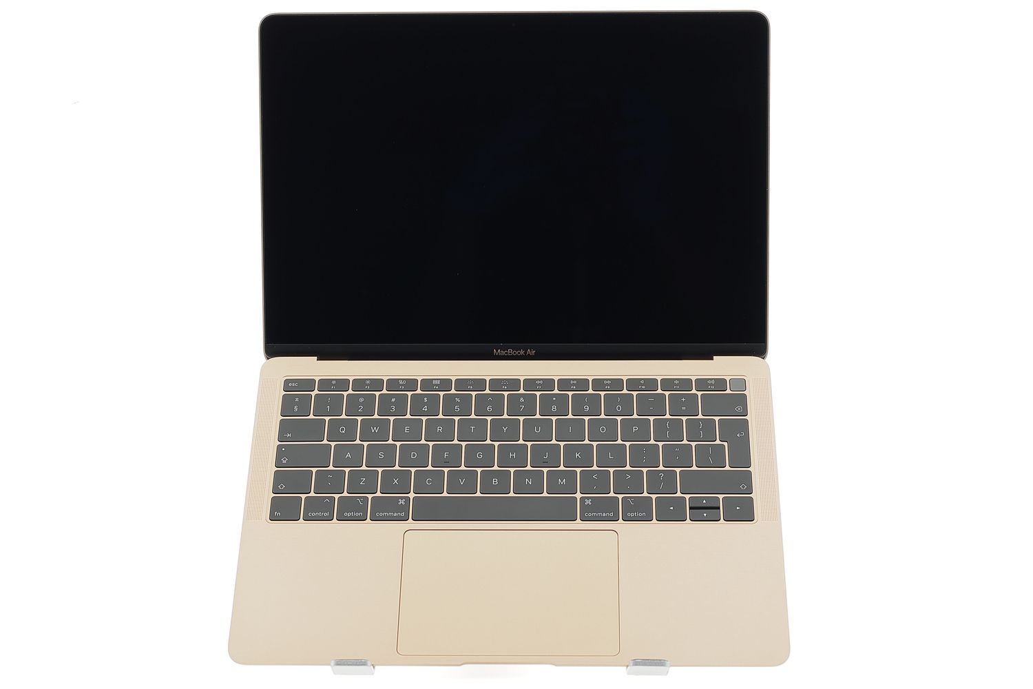 Apple MacBook Air 13″ 2019, i5 1.6 GHz, 8 GB, Intel UHD Graphics 617 256 GB Gold - Ca nou