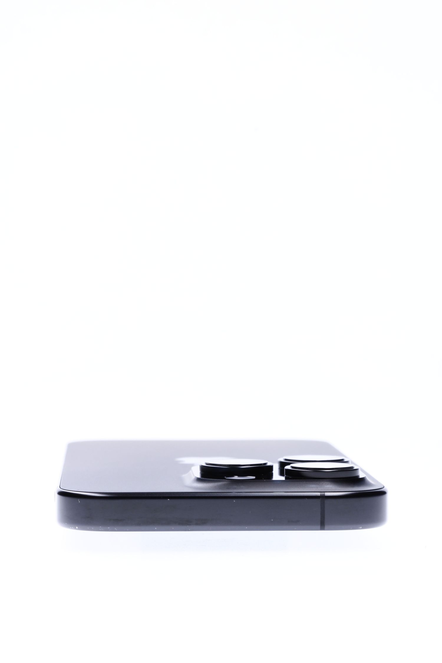 Apple iPhone 16 Pro 128 GB Black Titanium - Újszerű