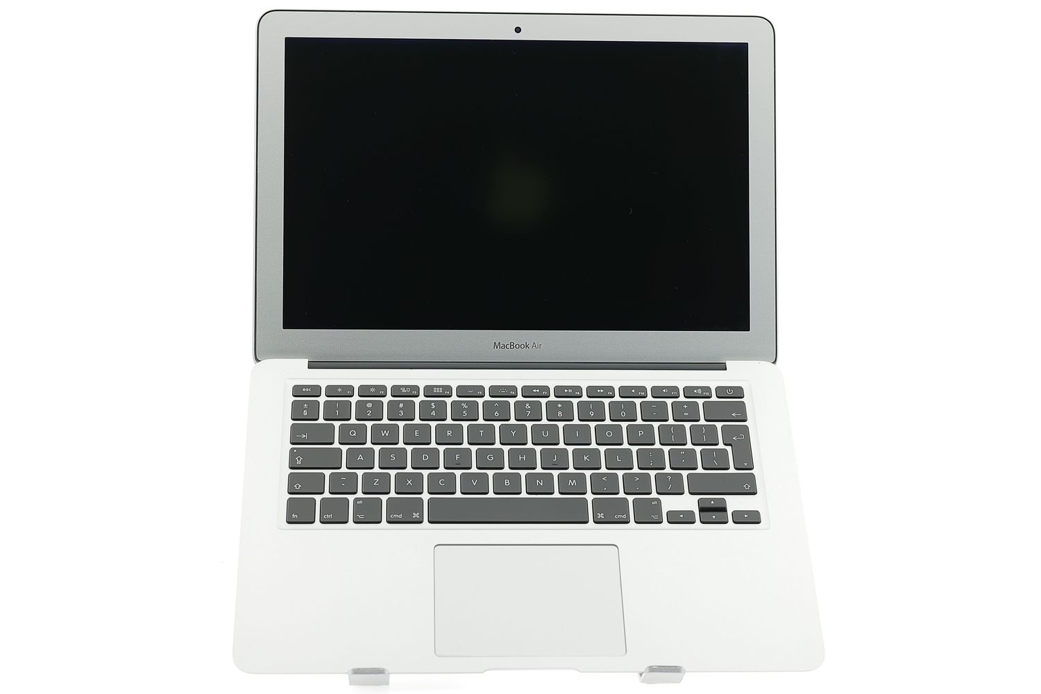 Apple MacBook Air 13″ 2017, i5 1.8 GHz, 8 GB, HD Graphics 6000