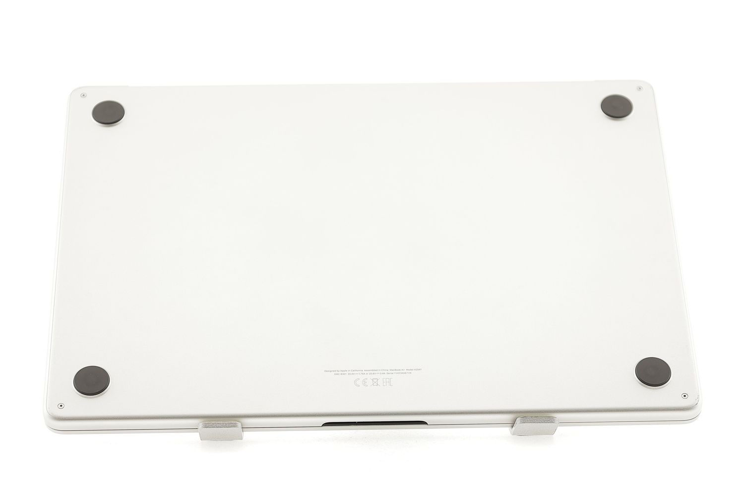 Apple MacBook Air 15″ 2023, M2 8 Cores, 8 GB, 10 core GPU 256 GB Silver - Като нов