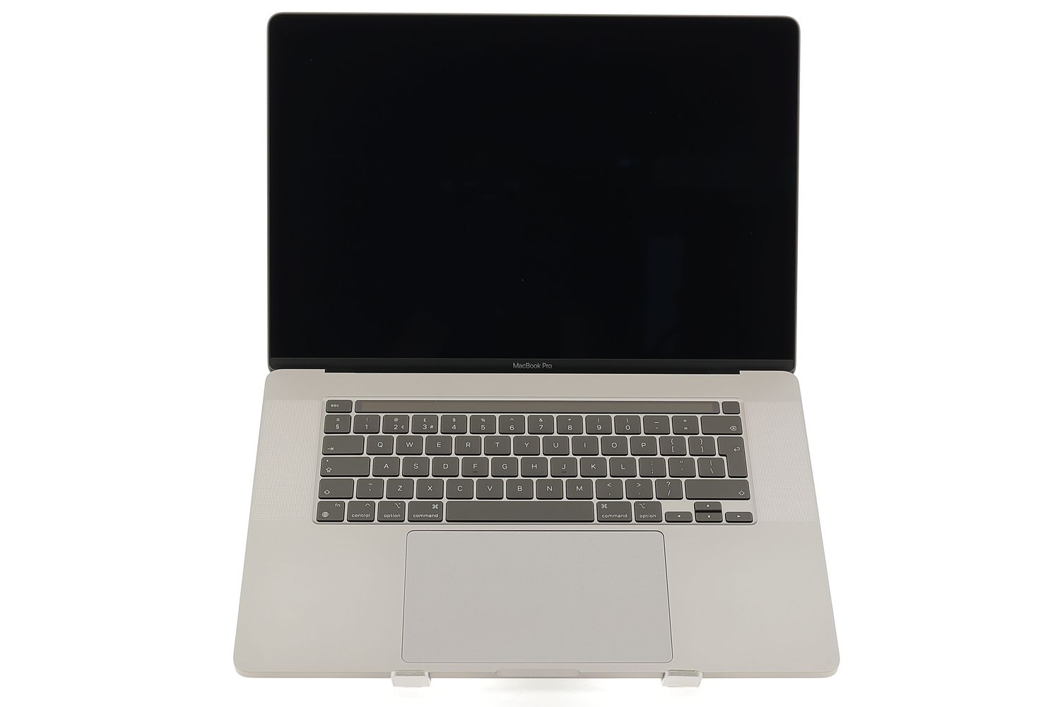 Apple MacBook Pro 16″ Touch Bar 2019, i7 2.6 GHz, 16 GB, AMD