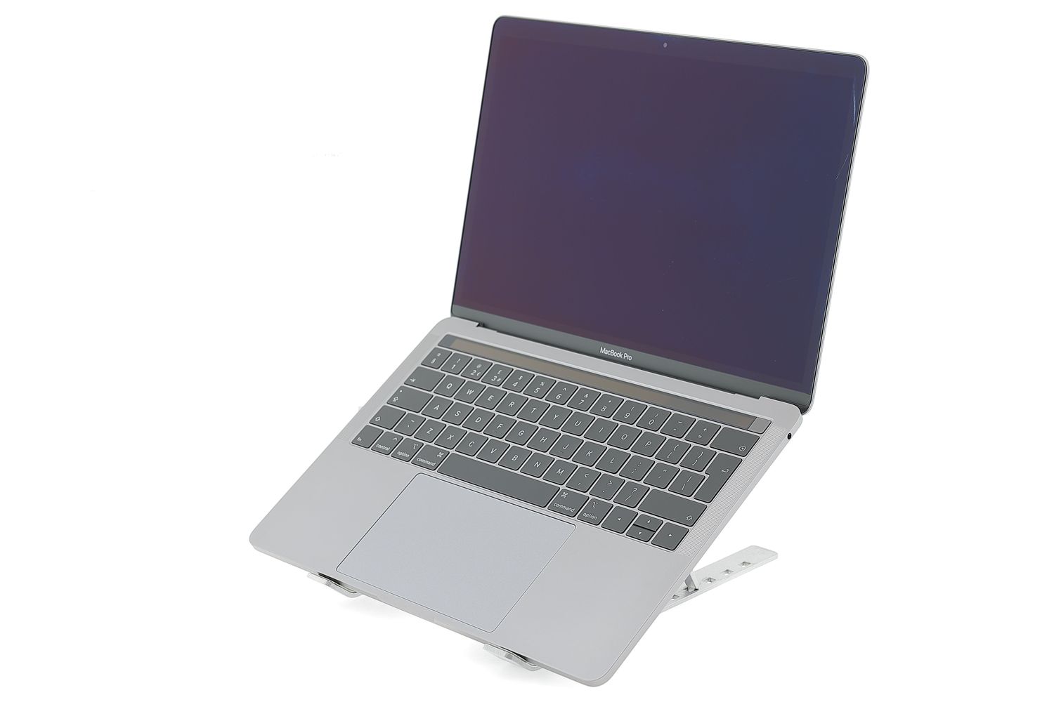 Apple MacBook Pro 13″ Touch Bar 2019, i5 1.4 GHz, 16 GB, Iris Plus Graphics 645 128 GB Space Gray - Excelent