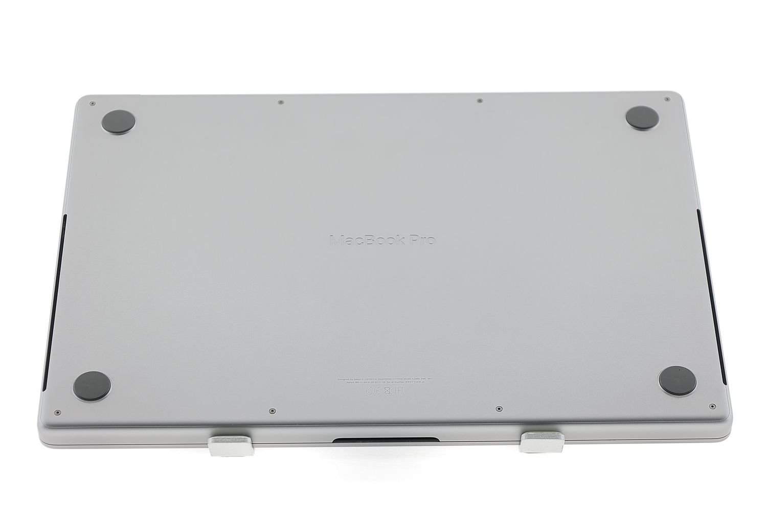 Apple MacBook Pro 16″ 2021, M1 Pro 10 Cores, 16 GB, 16 core GPU 512 GB Space Gray - Excelent