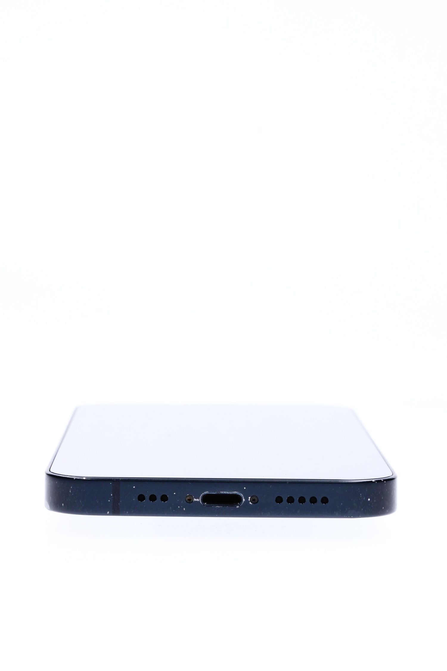 Apple iPhone 13 128 GB Midnight - Добро